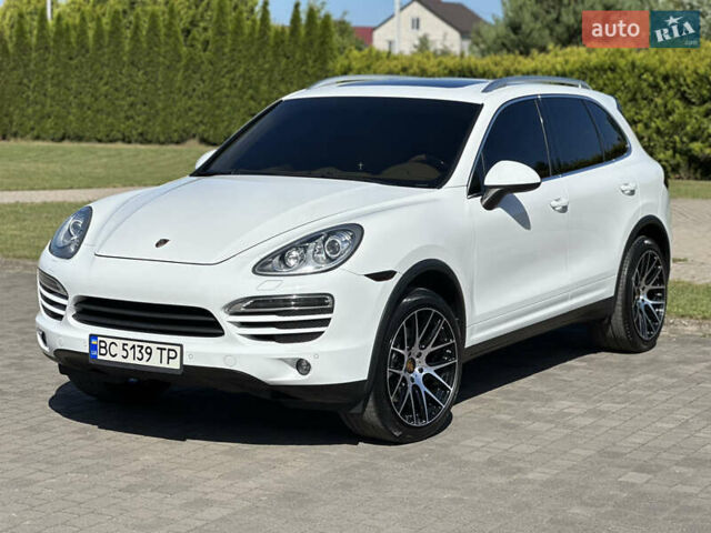 Білий Порше Cayenne, об'ємом двигуна 3.6 л та пробігом 200 тис. км за 19500 $, фото 5 на Automoto.ua