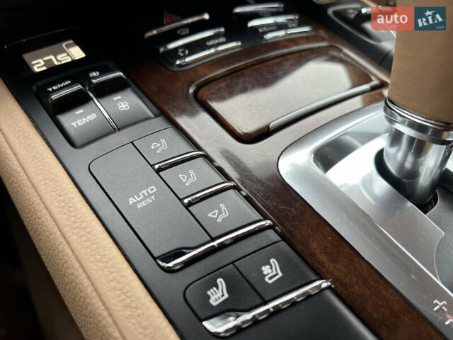 Белый Порше Каен, объемом двигателя 3.6 л и пробегом 175 тыс. км за 16700 $, фото 25 на Automoto.ua