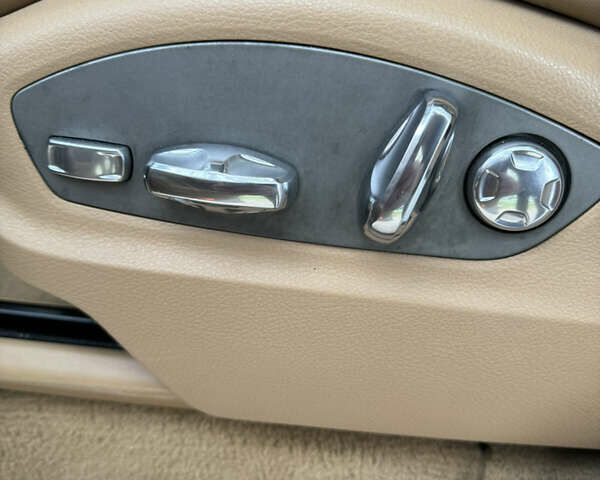 Білий Порше Cayenne, об'ємом двигуна 2.97 л та пробігом 202 тис. км за 19000 $, фото 14 на Automoto.ua