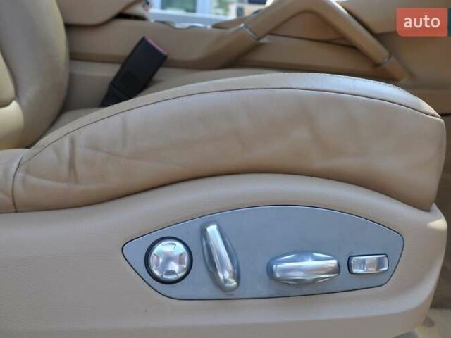 Белый Порше Каен, объемом двигателя 3 л и пробегом 130 тыс. км за 20000 $, фото 22 на Automoto.ua