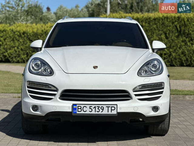 Білий Порше Cayenne, об'ємом двигуна 3.6 л та пробігом 200 тис. км за 19500 $, фото 8 на Automoto.ua