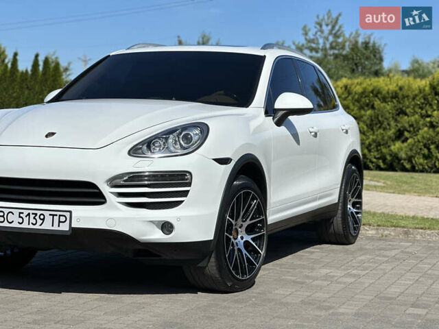 Білий Порше Cayenne, об'ємом двигуна 3.6 л та пробігом 200 тис. км за 19500 $, фото 6 на Automoto.ua