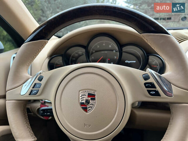 Белый Порше Каен, объемом двигателя 3.6 л и пробегом 175 тыс. км за 16700 $, фото 26 на Automoto.ua