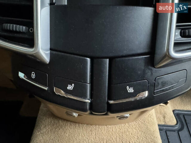 Білий Порше Cayenne, об'ємом двигуна 3.6 л та пробігом 200 тис. км за 18900 $, фото 15 на Automoto.ua