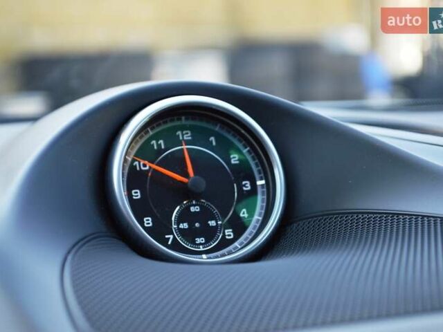 Білий Порше Cayenne, об'ємом двигуна 3 л та пробігом 122 тис. км за 23500 $, фото 33 на Automoto.ua