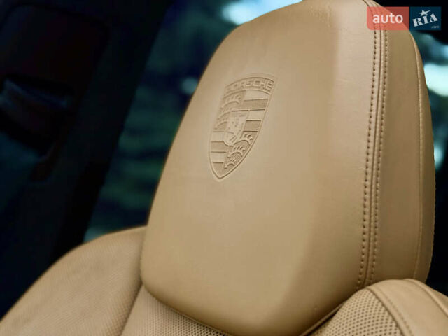 Белый Порше Каен, объемом двигателя 4.81 л и пробегом 133 тыс. км за 22000 $, фото 18 на Automoto.ua