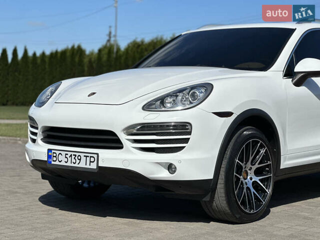 Білий Порше Cayenne, об'ємом двигуна 3.6 л та пробігом 200 тис. км за 19500 $, фото 11 на Automoto.ua
