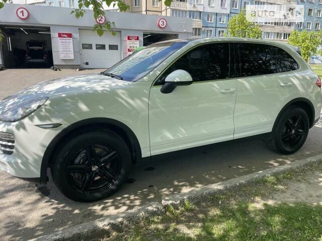 Білий Порше Cayenne, об'ємом двигуна 3.6 л та пробігом 160 тис. км за 22400 $, фото 7 на Automoto.ua