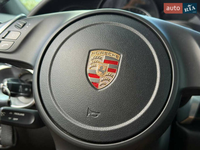 Білий Порше Cayenne, об'ємом двигуна 2.97 л та пробігом 190 тис. км за 24000 $, фото 31 на Automoto.ua