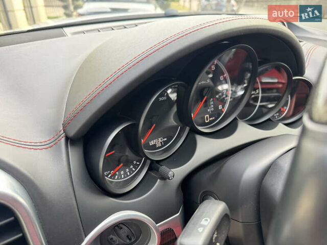 Білий Порше Cayenne, об'ємом двигуна 4.8 л та пробігом 89 тис. км за 28999 $, фото 12 на Automoto.ua