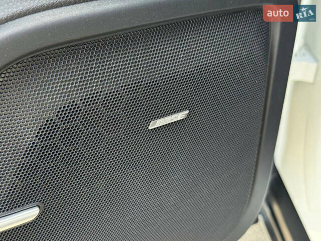 Білий Порше Cayenne, об'ємом двигуна 2.97 л та пробігом 190 тис. км за 24000 $, фото 23 на Automoto.ua