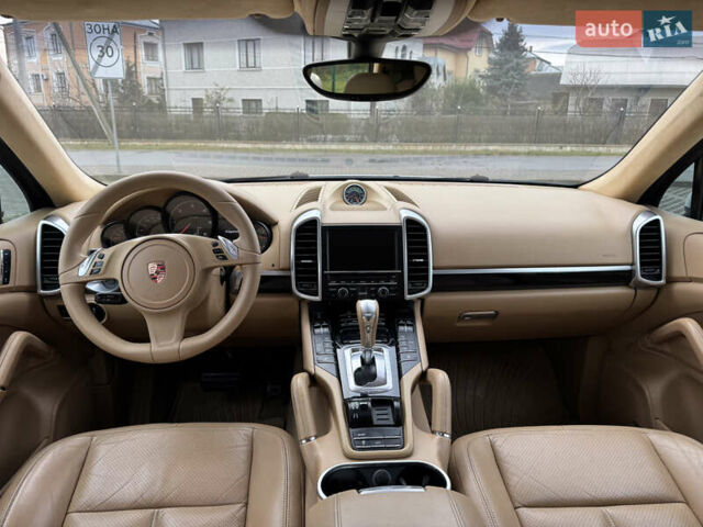 Белый Порше Каен, объемом двигателя 3 л и пробегом 136 тыс. км за 19900 $, фото 37 на Automoto.ua