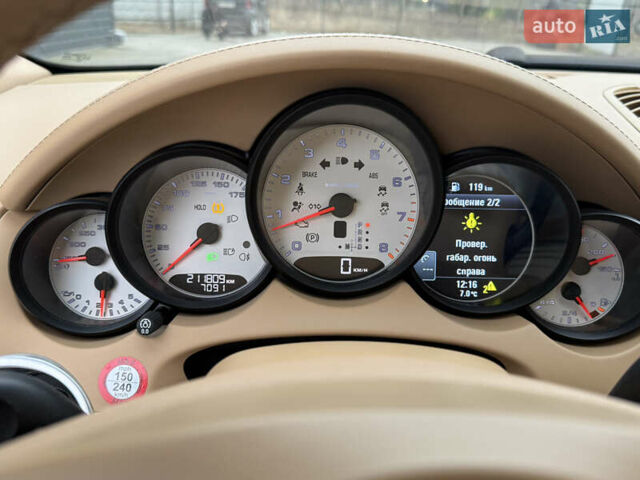 Білий Порше Cayenne, об'ємом двигуна 3.6 л та пробігом 212 тис. км за 20000 $, фото 7 на Automoto.ua