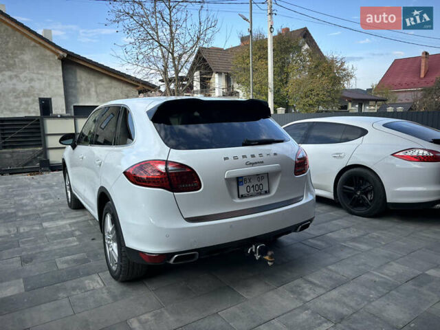 Порше Cayenne 2013 у Івано-Франківську на Automoto.ua Білий Порше Cayenne, об'ємом двигуна 2.97 л та пробігом 131 тис. км за 27000 $, фото 3 на Automoto.ua