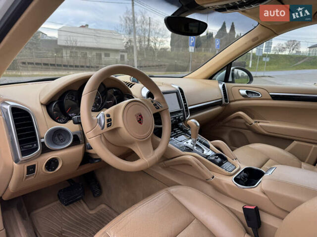 Белый Порше Каен, объемом двигателя 3 л и пробегом 136 тыс. км за 19900 $, фото 30 на Automoto.ua