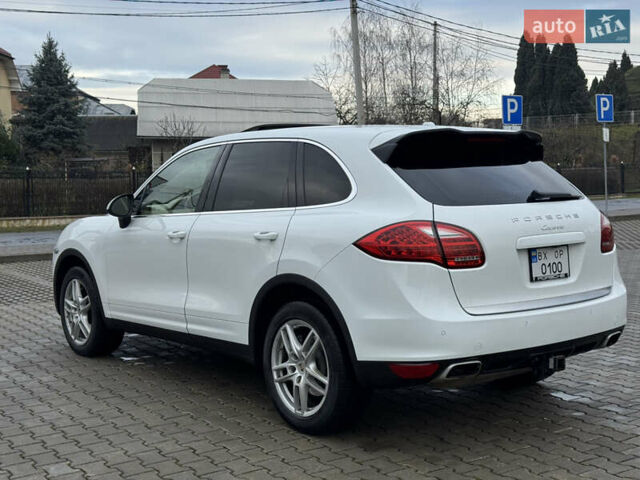 Белый Порше Каен, объемом двигателя 3 л и пробегом 136 тыс. км за 19900 $, фото 20 на Automoto.ua