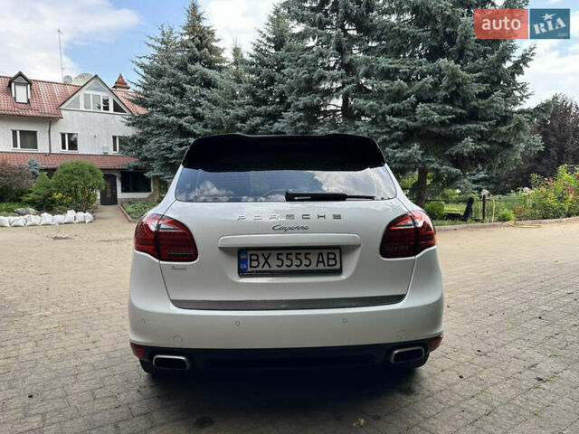 Белый Порше Каен, объемом двигателя 3.6 л и пробегом 89 тыс. км за 18500 $, фото 13 на Automoto.ua