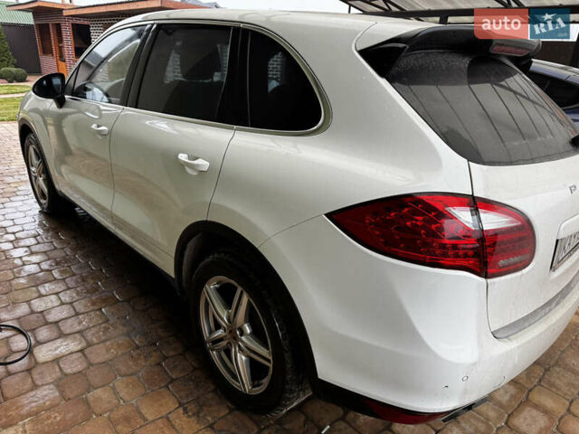 Білий Порше Cayenne, об'ємом двигуна 3.6 л та пробігом 152 тис. км за 23300 $, фото 11 на Automoto.ua