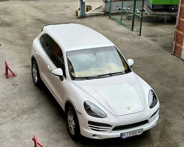 Білий Порше Cayenne, об'ємом двигуна 3.6 л та пробігом 98 тис. км за 22600 $, фото 1 на Automoto.ua