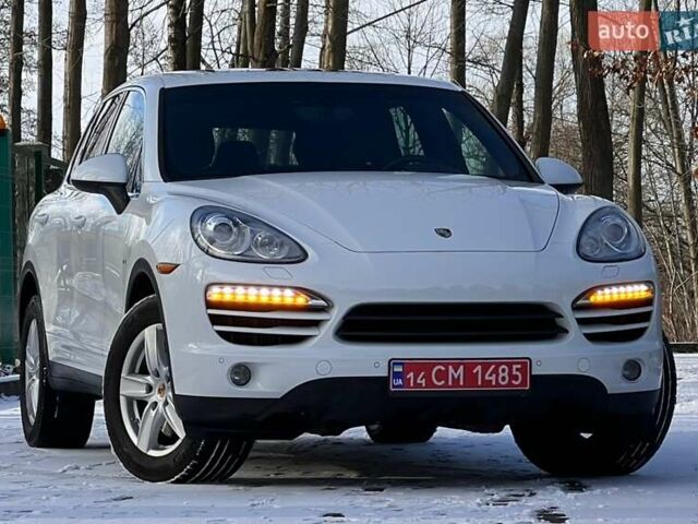 Білий Порше Cayenne, об'ємом двигуна 3 л та пробігом 240 тис. км за 20999 $, фото 26 на Automoto.ua
