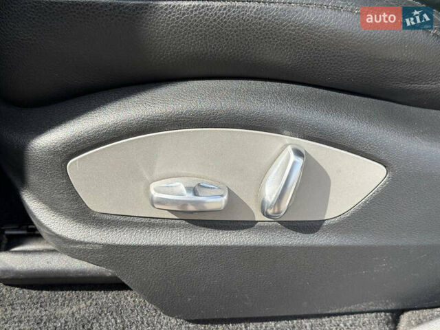 Білий Порше Cayenne, об'ємом двигуна 2.97 л та пробігом 190 тис. км за 24000 $, фото 24 на Automoto.ua