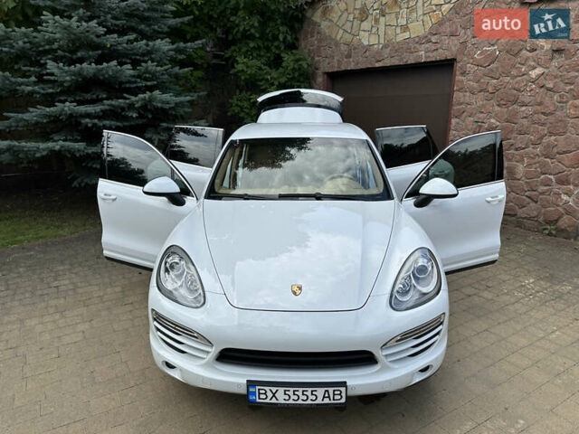 Белый Порше Каен, объемом двигателя 3.6 л и пробегом 89 тыс. км за 18500 $, фото 5 на Automoto.ua