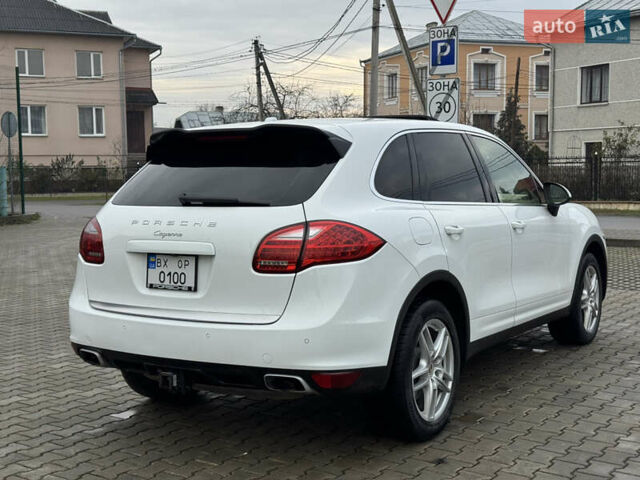 Белый Порше Каен, объемом двигателя 3 л и пробегом 136 тыс. км за 19900 $, фото 24 на Automoto.ua