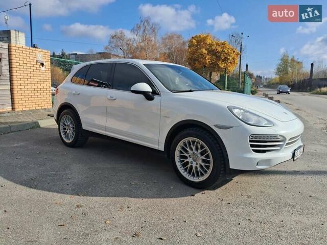 Белый Порше Каен, объемом двигателя 2.97 л и пробегом 194 тыс. км за 31700 $, фото 17 на Automoto.ua