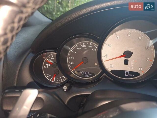 Белый Порше Каен, объемом двигателя 3.6 л и пробегом 150 тыс. км за 25500 $, фото 10 на Automoto.ua