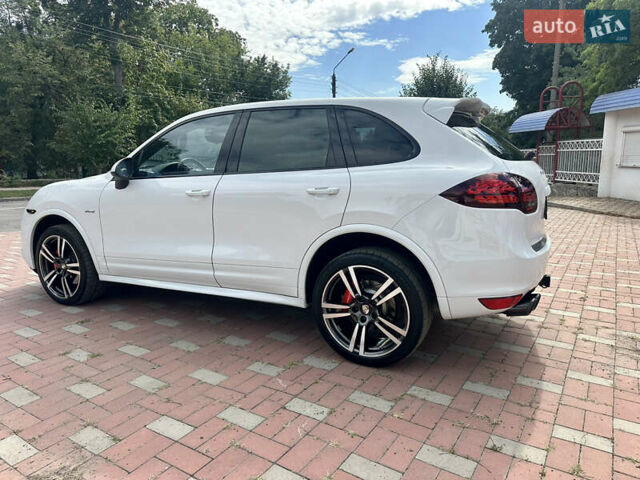 Порше Cayenne 2014 у Христиновке на Automoto.ua Білий Порше Cayenne, об'ємом двигуна 3 л та пробігом 199 тис. км за 26000 $, фото 4 на Automoto.ua