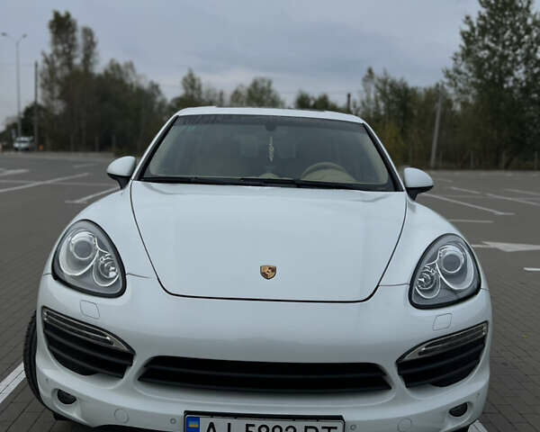 Білий Порше Cayenne, об'ємом двигуна 3.6 л та пробігом 96 тис. км за 22900 $, фото 2 на Automoto.ua