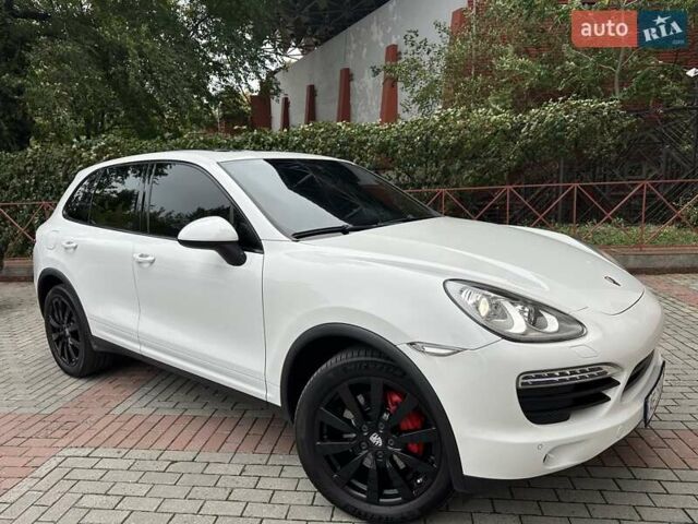 Білий Порше Cayenne, об'ємом двигуна 3.6 л та пробігом 190 тис. км за 29500 $, фото 1 на Automoto.ua