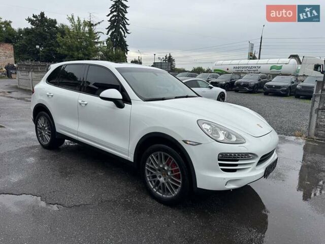 Білий Порше Cayenne, об'ємом двигуна 3 л та пробігом 193 тис. км за 26700 $, фото 50 на Automoto.ua