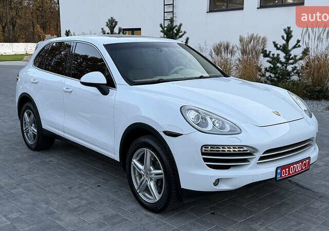 Порше Cayenne 2014 у Луцьку на Automoto.ua Білий Порше Cayenne, об'ємом двигуна 3 л та пробігом 187 тис. км за 22400 $, фото 15 на Automoto.ua