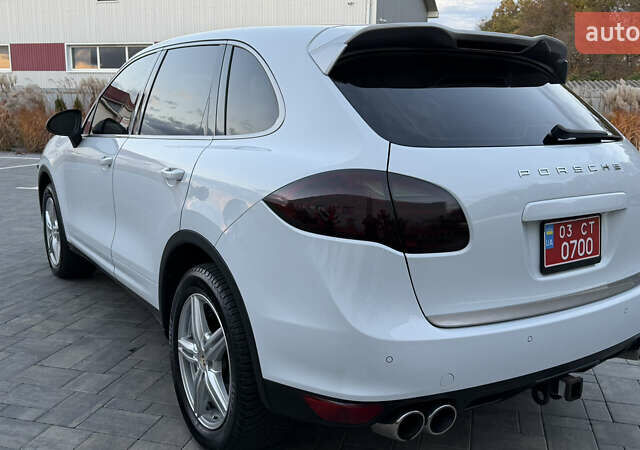 Порше Cayenne 2014 у Луцьку на Automoto.ua Білий Порше Cayenne, об'ємом двигуна 3 л та пробігом 187 тис. км за 22400 $, фото 41 на Automoto.ua