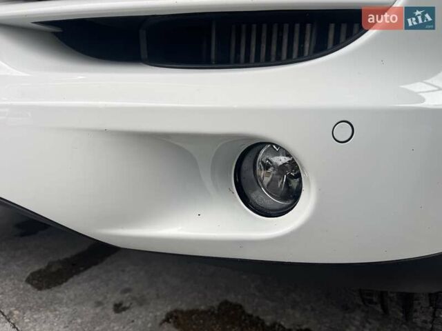 Білий Порше Cayenne, об'ємом двигуна 3 л та пробігом 193 тис. км за 26700 $, фото 127 на Automoto.ua