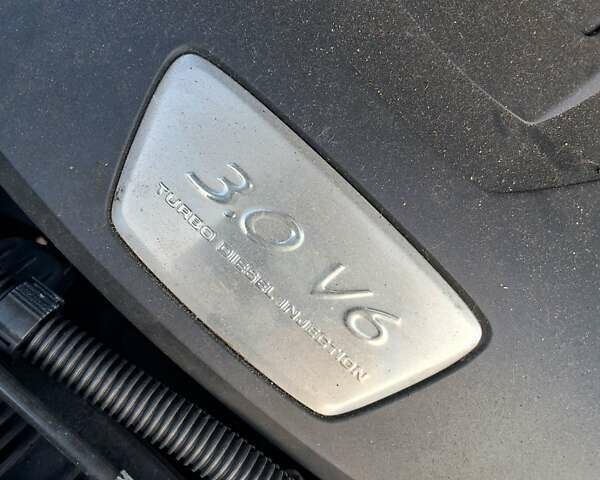 Белый Порше Каен, объемом двигателя 2.97 л и пробегом 194 тыс. км за 31700 $, фото 52 на Automoto.ua