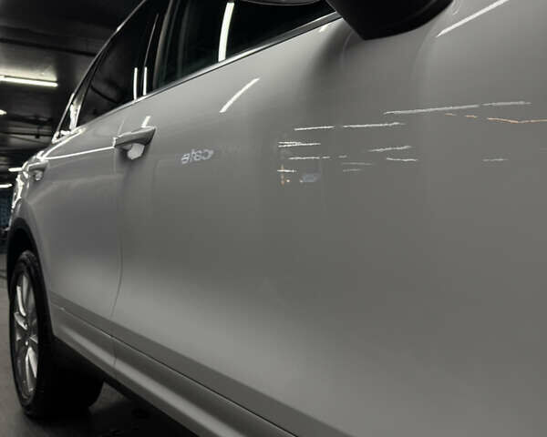 Белый Порше Каен, объемом двигателя 3.6 л и пробегом 130 тыс. км за 27500 $, фото 11 на Automoto.ua