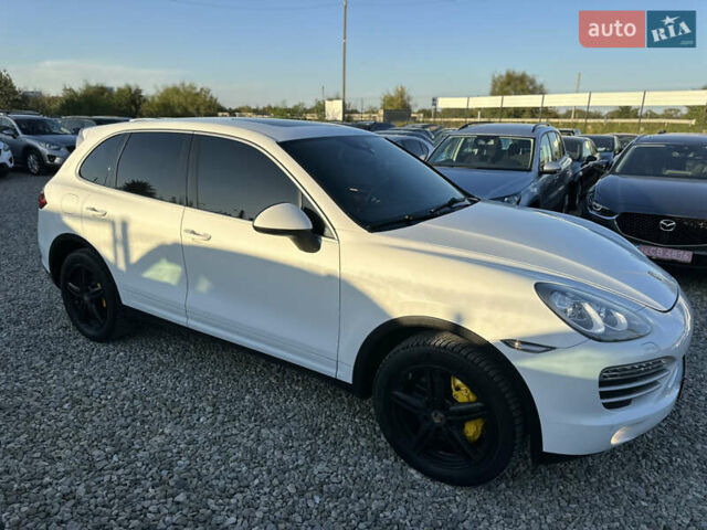 Белый Порше Каен, объемом двигателя 3.6 л и пробегом 176 тыс. км за 22500 $, фото 11 на Automoto.ua