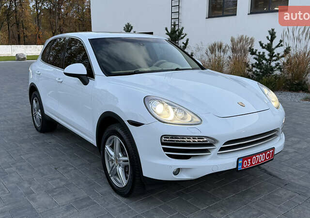 Порше Cayenne 2014 у Луцьку на Automoto.ua Білий Порше Cayenne, об'ємом двигуна 3 л та пробігом 187 тис. км за 22400 $, фото 23 на Automoto.ua