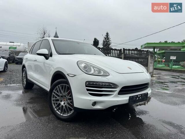 Білий Порше Cayenne, об'ємом двигуна 3 л та пробігом 193 тис. км за 26700 $, фото 28 на Automoto.ua