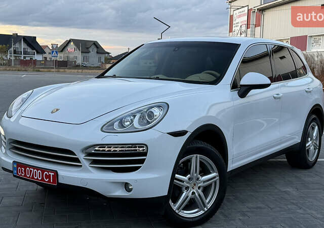 Порше Cayenne 2014 у Луцьку на Automoto.ua Білий Порше Cayenne, об'ємом двигуна 3 л та пробігом 187 тис. км за 22400 $, фото 13 на Automoto.ua