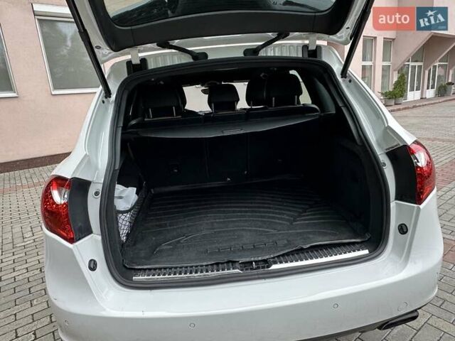Білий Порше Cayenne, об'ємом двигуна 3.6 л та пробігом 190 тис. км за 29500 $, фото 5 на Automoto.ua