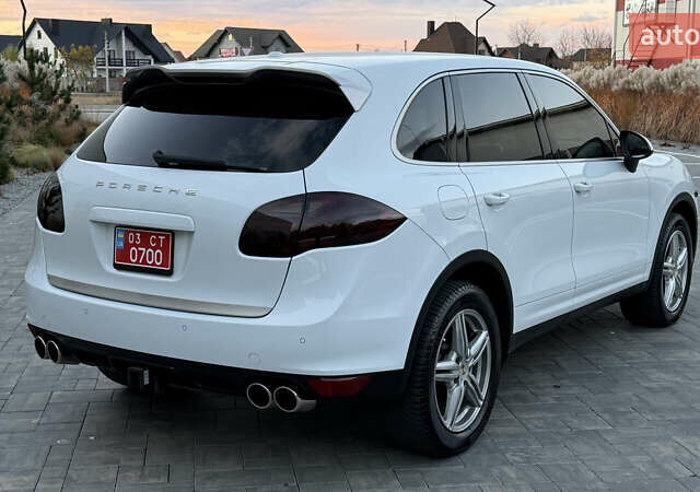 Порше Cayenne 2014 у Луцьку на Automoto.ua Білий Порше Cayenne, об'ємом двигуна 3 л та пробігом 187 тис. км за 22400 $, фото 39 на Automoto.ua