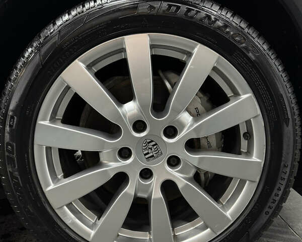 Белый Порше Каен, объемом двигателя 3.6 л и пробегом 130 тыс. км за 27500 $, фото 24 на Automoto.ua