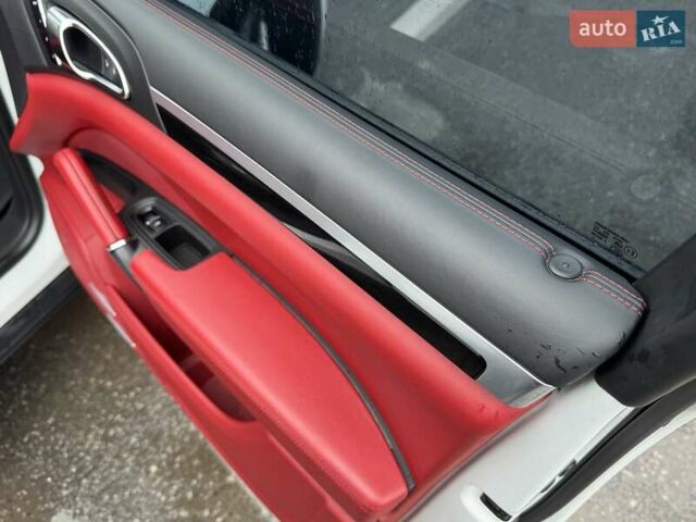 Білий Порше Cayenne, об'ємом двигуна 3 л та пробігом 193 тис. км за 26700 $, фото 4 на Automoto.ua
