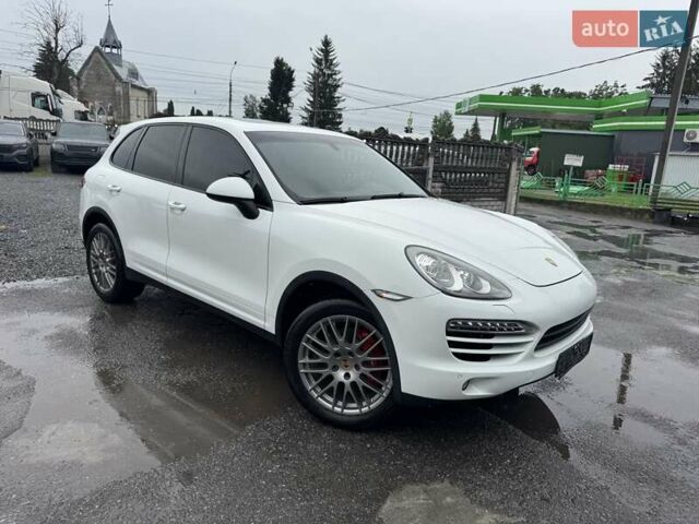 Білий Порше Cayenne, об'ємом двигуна 3 л та пробігом 193 тис. км за 26700 $, фото 29 на Automoto.ua