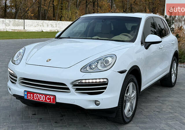 Порше Cayenne 2014 у Луцьку на Automoto.ua Білий Порше Cayenne, об'ємом двигуна 3 л та пробігом 187 тис. км за 22400 $, фото 35 на Automoto.ua