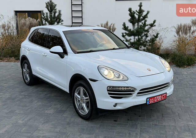 Порше Cayenne 2014 у Луцьку на Automoto.ua Білий Порше Cayenne, об'ємом двигуна 3 л та пробігом 187 тис. км за 22400 $, фото 26 на Automoto.ua