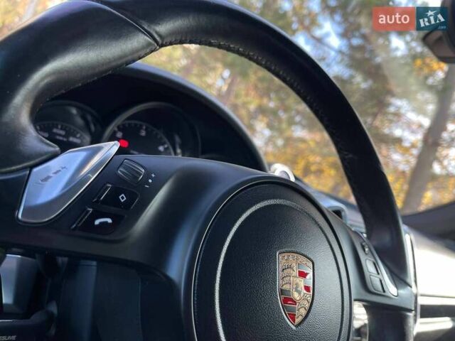 Белый Порше Каен, объемом двигателя 3 л и пробегом 150 тыс. км за 21999 $, фото 17 на Automoto.ua